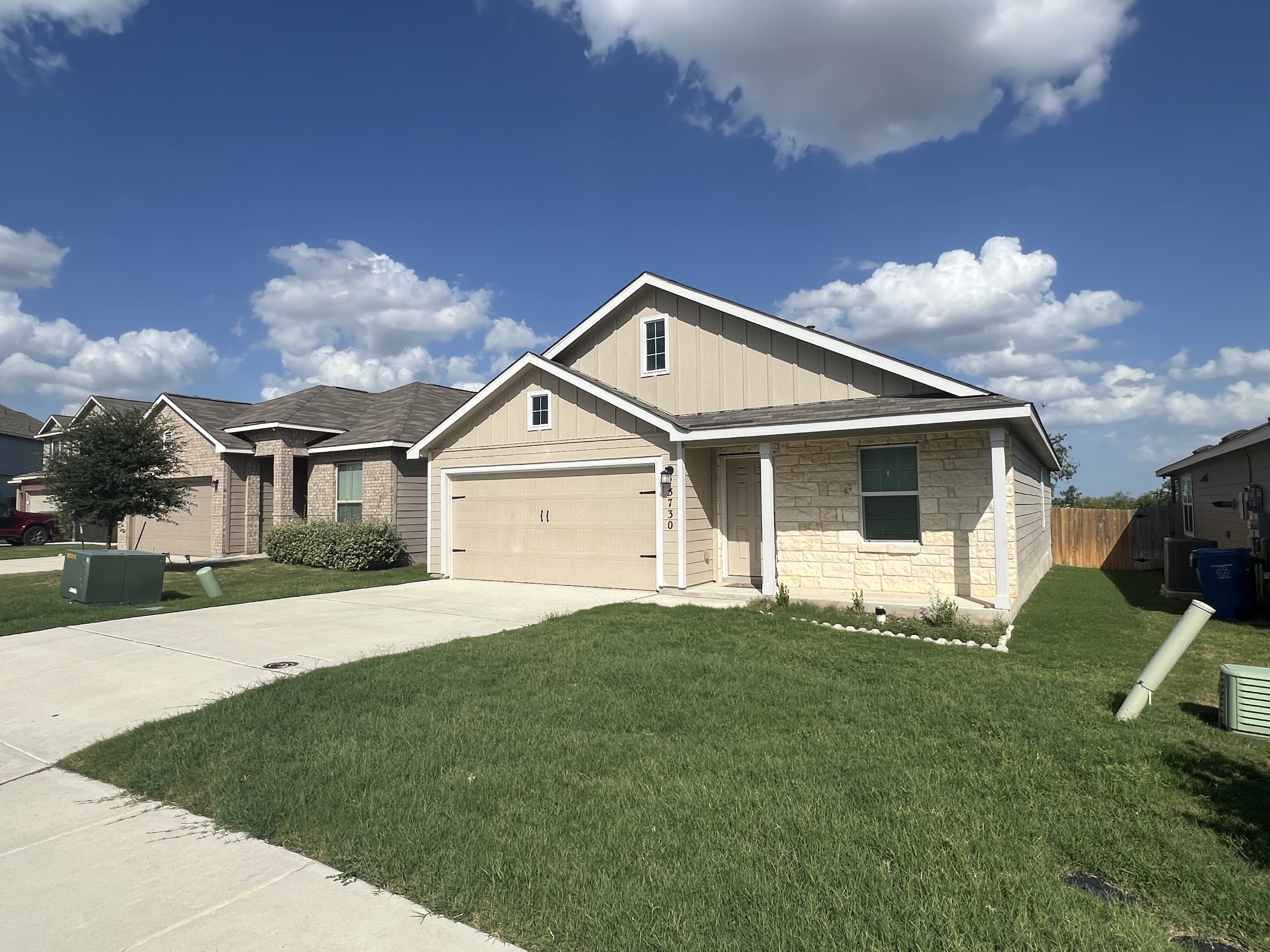 5730 Cicada Circle