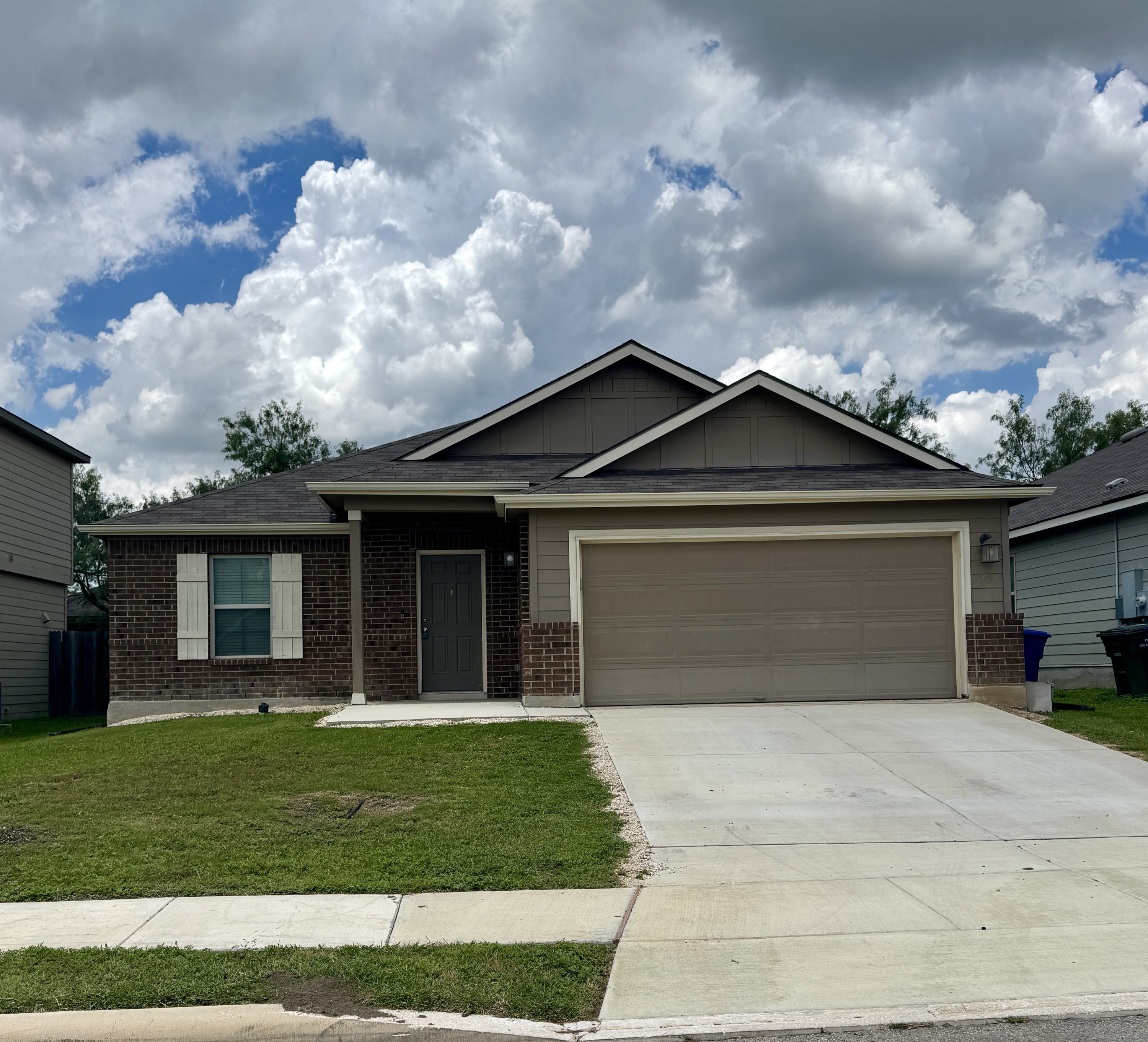 5539 Pearl Valley