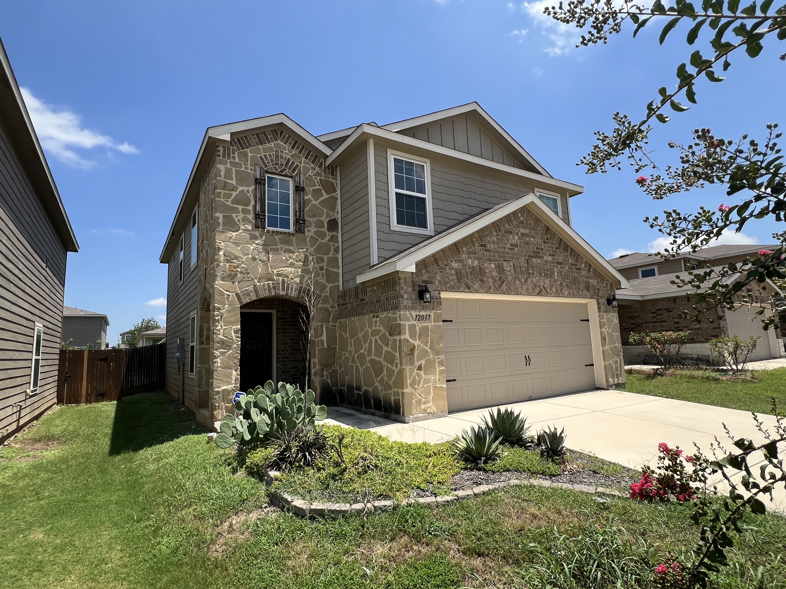 Property thumbnail image
