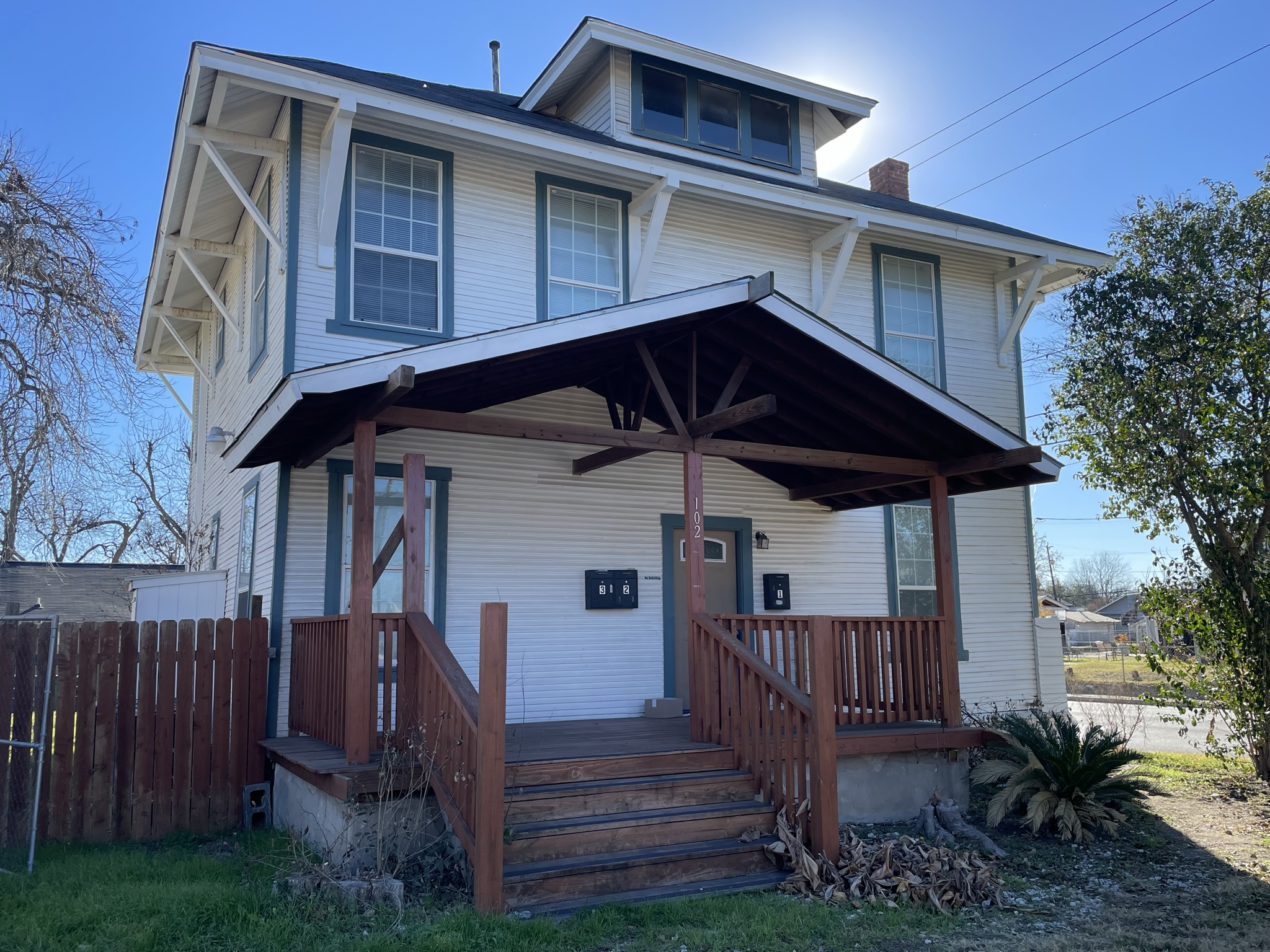 102 Bailey Avenue - 1